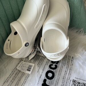 CROCS Women's Classic Sandals - Pure White